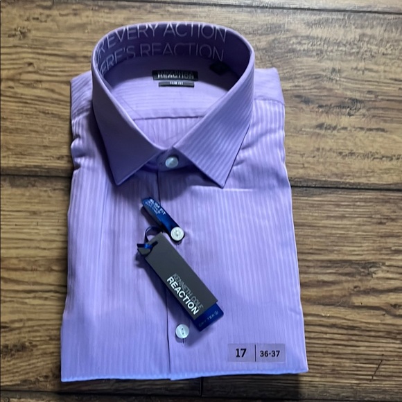 Kenneth Cole Reaction Purple Dress Shirt with Classic Spread Collar